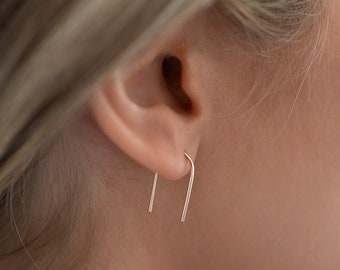 Small Arch Earrings; arc earrings; Curve Earrings; minimal earrings; modern earrings; dainty earrings; tiny earrings; everyday earrings