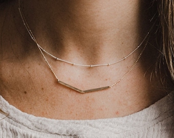 Angle curve necklace; dainty necklace; gold necklace; silver necklace; layering necklace; gifts for her