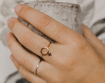 Female symbol Ring; female empowerment; female symbol; gifts for her; feminist; feminist jewelry; venus symbol; Woman symbol; feminism gift