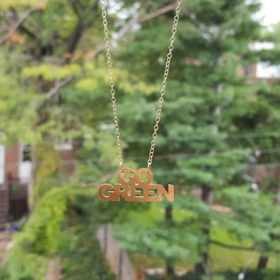41SaGs+3aKL._AC_UY1000_.jpg 14k Yellow Gold Michigan State Small Spartans Necklace - 22 Inch main image 1