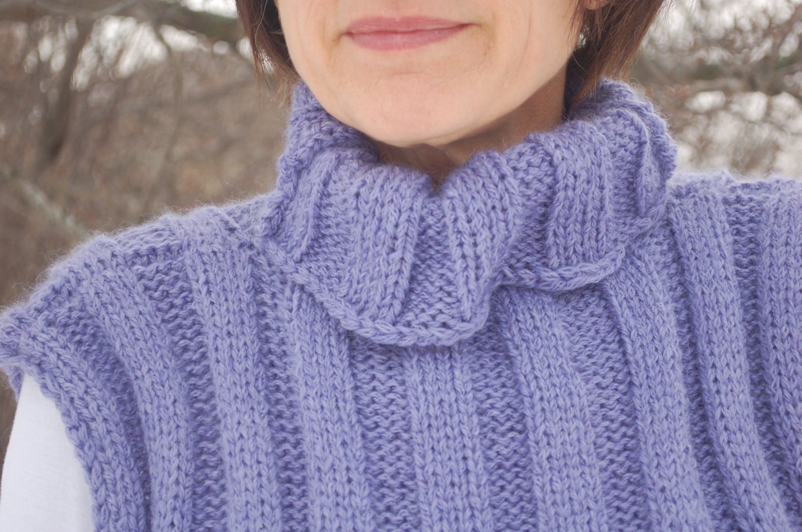 Easy to Knit Womens Ribbed Knit Turtleneckvest, Turtle Neck Vest