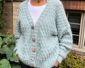 V neck knitted cardigan, women's knit cardigan, knitting pattern, textured pattern stitch cardigan, sweater to knit, cardigan sweater