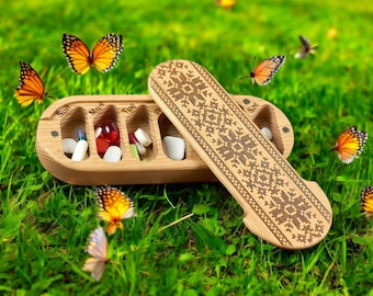 Folk-4 Wooden 7 Day Pill Box with Magnetic Lid