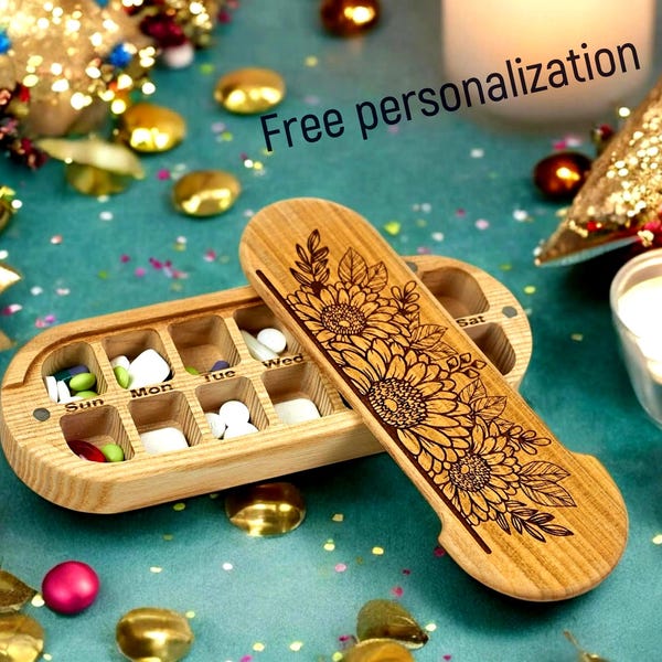 Personalisierter wöchentlicher Pillenorganisator, Pillenbox aus Holz, magnetischer Medikament-Organizer, Geschenk für Mama, Oma Geschenk, Medizin Aufbewahrungsbox