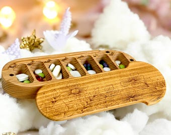Chrysanthemum Wooden Pill Box, 7 Day Vitamin Organizer, Custom Eco Pill Case