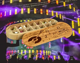 Melody of Health - a wooden pillbox for 7 days "N25"