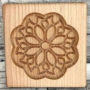 Gingerbread mold pattern carved.Pattern #3 Сhrysanthemum . Wooden cookie cutter. 2933