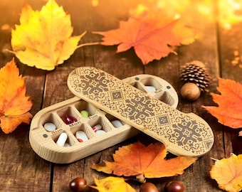 Wooden 7-Day Pill Organizer: Ash & Cherry Wood, Magnetic Lid