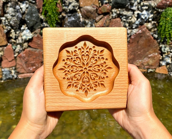 Wooden Cookie Mold with snowflake #4491. Snowflake of the valley Round Cookie Mold. Wooden Cookie Cutter. Christmas Gingerbread.