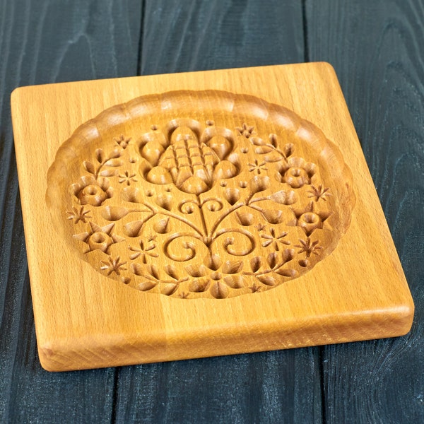 Gingerbread mold pattern carved. Pattern # 56. Wooden cookie cutter. Baking Springerle stamp