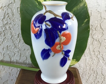 Rare Fukagawa Vase #2 柿 Kaki Persimmons Fruit Large Vaas Baluster "Fukagawa Blue" Cobalt White Red Akake Porcelain Urn Arita Japan *Free S&H