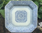 1700 39 s Toiguchi Signed 椿 Tsubaki Camellia Blossom Charger Ko-Imari Hakkakuzara 染付 Sometsuke 線描き Sengaki Plate Porcelain Dish Arita Japan