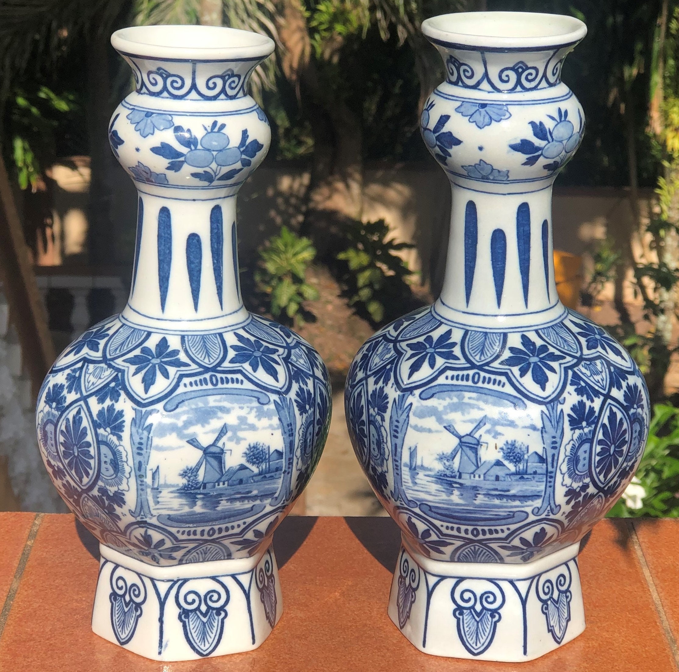 Two Delft Art Deco Vases Pair Delfts Blauw Molen Vazen 花王 Kaou Pioen ...