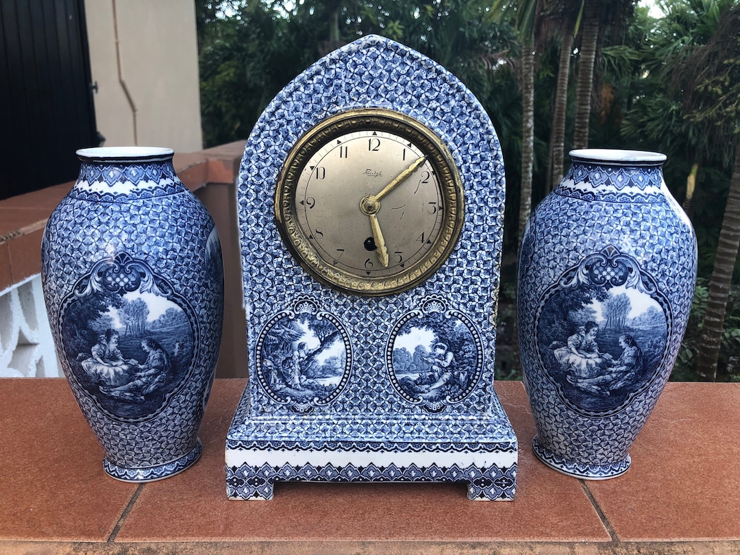 LARGE Royal Bonn Delft Blue Clock & Vase Set Franz Anton Mehlem