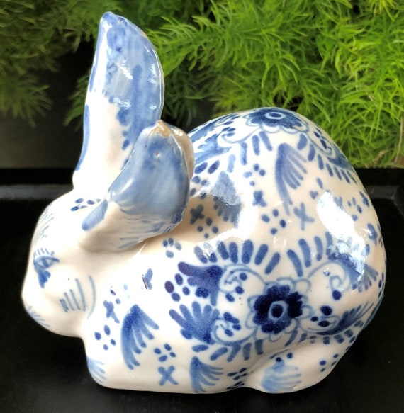 1800's Fourmaintraux Courquin Delft Jardiniere Candlestick