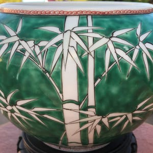 1800's TWO Plates #A Signed Dainippon Hizen Arita Aoki-sei 染付 Sometsuke 阿蘭陀海芋 Calla Lily Blossoms Dish Pair Floral Porcelain Wall Art Japan image 4