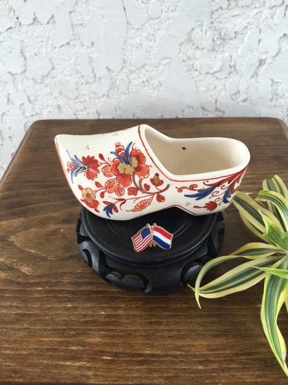 Tragisch achterzijde een miljard Buy 1937 Royal Delft wooden Shoe Imari Pijnacker 花王 Online in India - Etsy Tragisch achterzijde een miljard Buy 1937 Royal Delft wooden Shoe Imari Pijnacker 花王 Online in India - Etsy
