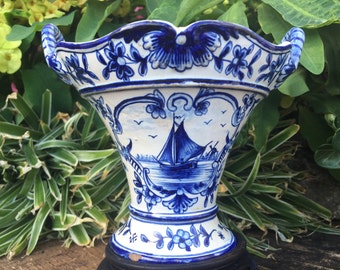 1800's Old Delft Basket Handled Vase Delfts Blauw Vaas Chinois Molen Windmill Fishing Boat 花王 Kaou Peony Pioen Blossoms Urn Jar Jug *Free SH