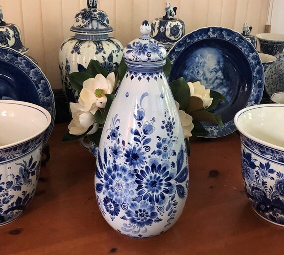 HUGE! Delft Blue 21