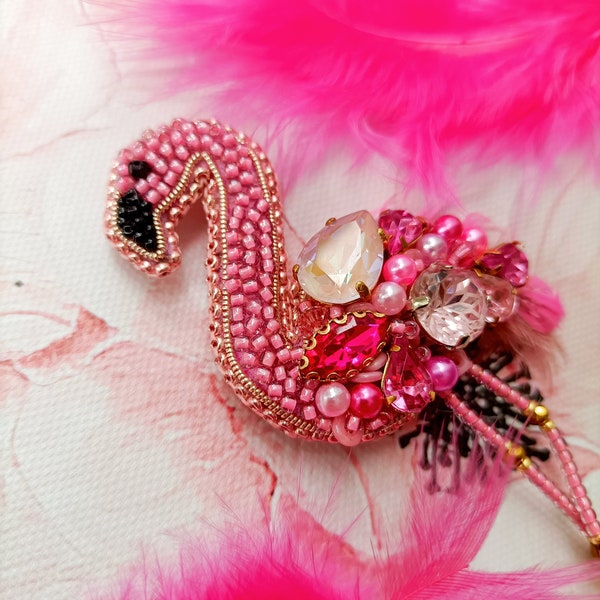 Broche brodée " Flamant Rose"