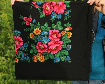 Sovjet-zwarte sjaal bloemenwollen sjaal zwarte zakdoek Oekraïense wollen sjaal bloemensjaal Vintage hoofddoek bloemenwollen sjaal volkskunst