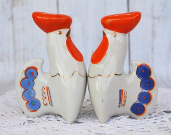 Soviet Chicken Shaker Porcelain Figurine Ceramic Salt Vintage Plates Salt Container Easter Decor Russian Folk Style Soviet Table Server