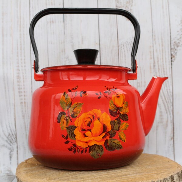 Selling a Soviet vintage teapot with red enamel. Has a floral ornament. A very beautiful teapot. Soviet teapot. Can be used as a flower pot.