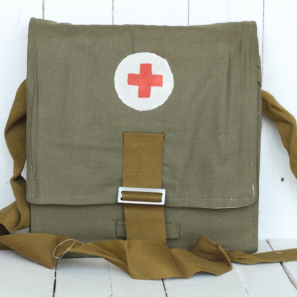Vintage medical bag Army First Aid Pack Ussr army bag Vintage red cross Vintage Army Soviet military Ussr military bag Soviet medic bag