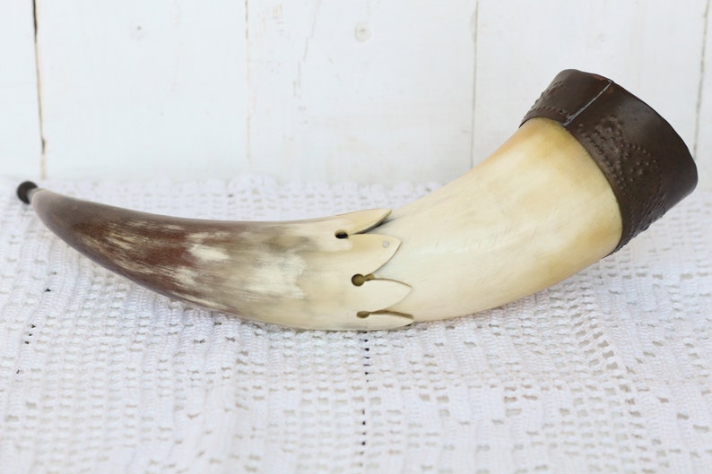 Vintage Soviet Viking Drinking Horn Wine Gift for men Bowl horn mug Rare wine horn Georgian horn Bowl for alcohol Gift for him image 7