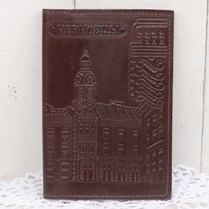 Cartera de cuero vintage Imagen de Chernivtsi Bolso de cuero En relieve Patrones prensados de cuero Hecho en caja de documentos de la URSS Bolso unisex
