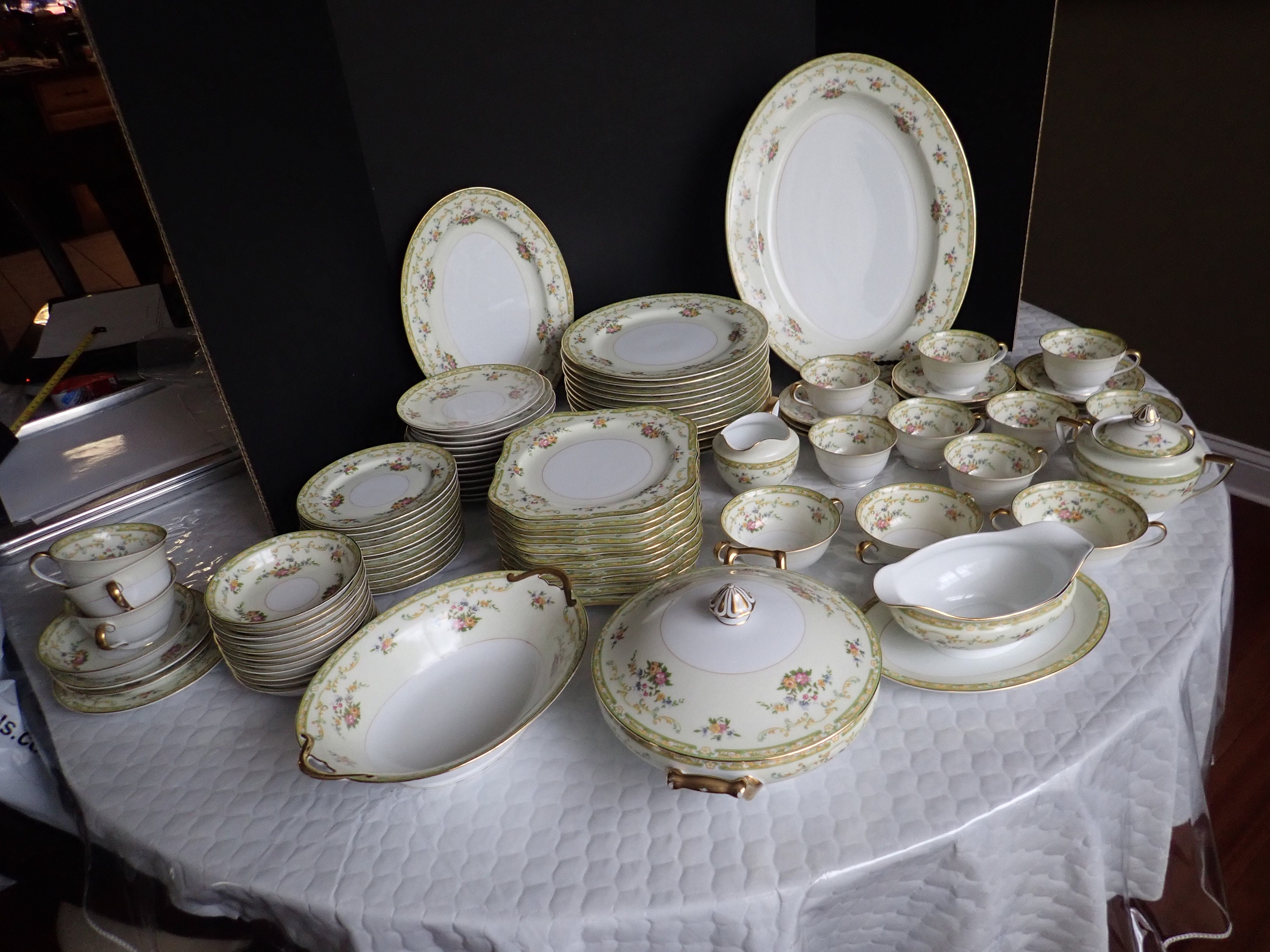 Noritake Arlene (older Version) Service for 12 (no Chips / Cracks