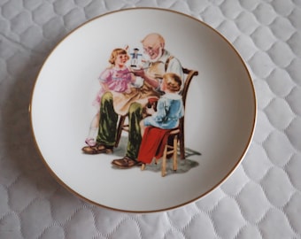 Rockwell Society 1977 Toy Maker - No Box Heritage Collection 8 1/2" Plate