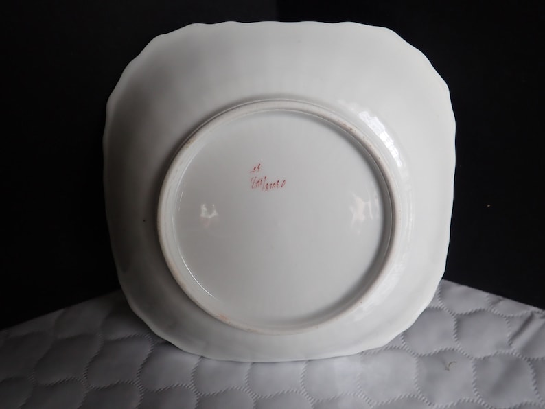 Floral Square 5 Bowl # on Bottom