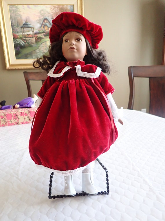 red velvet dolls