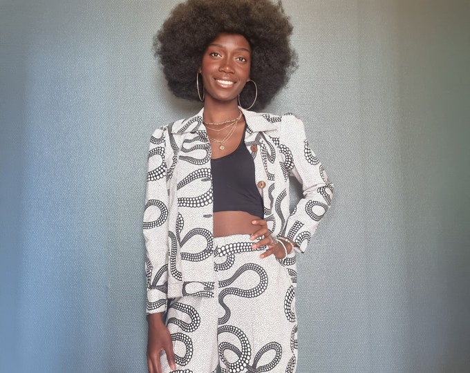 All sizes. Beautiful african print two piece. Quality ensemble. Waxprint cotton fabric. Handmade. Ankara jacket. Wax batik. Tissu africain.