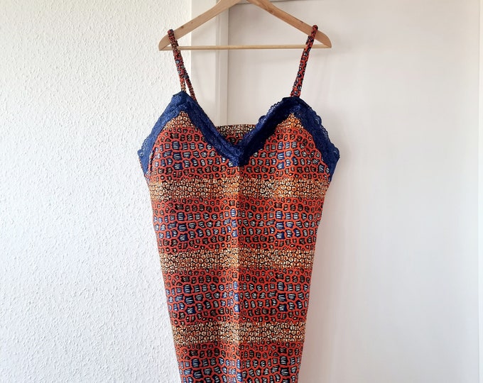 African print top. Waxprint night wear. Ankara lace sleep wear. Wax africain. Batik chemise. Waxprint blouse. Summer top women. 100% cotton.