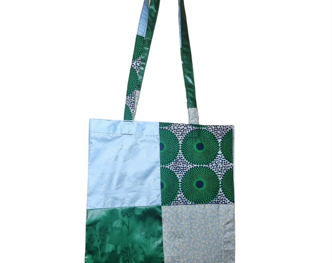 Upcycled style bag with secondhand textile. Batik tote bag. Recycled upcycled. Boho handmade bag. Patcwork bag. Reused bag. Made in France.