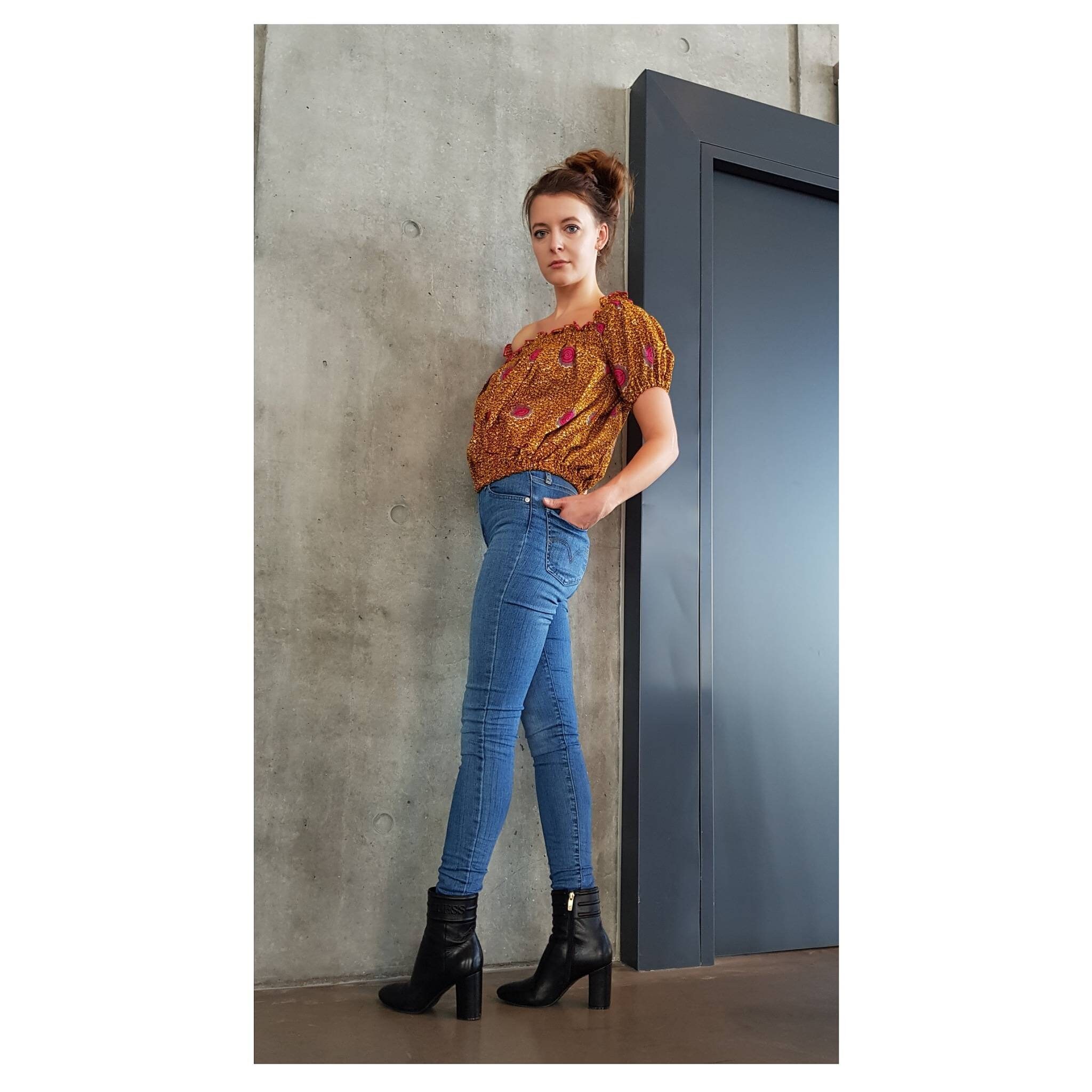 jeans and blouse for party