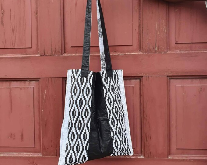 African print tote bag. Wax. Ankara. 100% cotton. Made in Ghana.