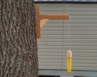 Cedar squirrel feeder
