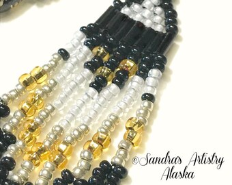 Beaded Earrings in Black-Gold-White