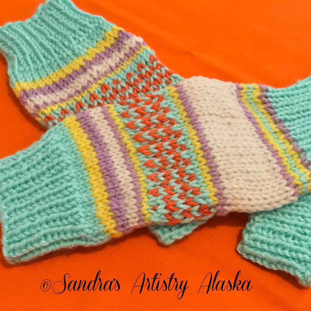 YOGA SOCKS - (3 color schemes) Knit