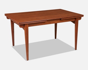 Danish Modern Expanding Teak Draw-Leaf Dining Table