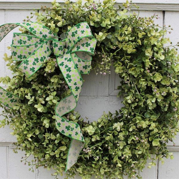 St. Patrick's Day Wreath, Green Shamrock Wreath, Outdoor Greenery Wreath, Irish Front Door Decor, Boxwood Front Door Wreath, Shamrock Bow