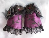 Cuff Bracelets, Fabric Cuffs, Victorian Cuff Bracelets, Steampunk Cuff Bracelets, Gothic Cuff Bracelets, Pair, Wedding, Purple, Flowers