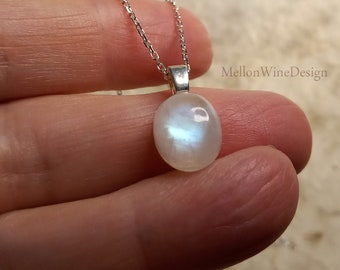 Moonstone Necklace, Delicate Gemstone Necklace, Layering Necklace, Dainty Necklace, Genuine Oval Moonstone