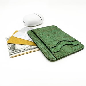 Cartera de identificación de corcho verde, cartera de identificación de tarjeta en efectivo, titular de tarjeta de visita de corcho vegano, cartera de bolsillo delgada, idea de regalo pequeña unisex, relleno de medias