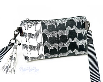 Black and White Zebra Crossbody Bag with Wristlet Strap, Animal Print Cell Phone Purse, Safari Crossbody, Trendy Zebra Wristlet Bag for Her