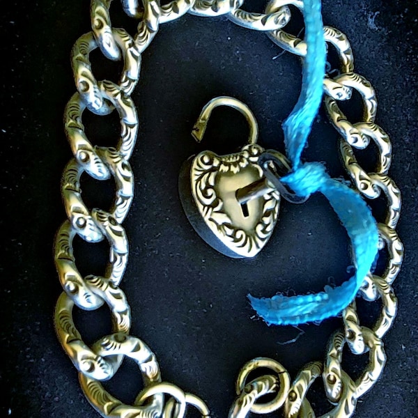 Antique Silver Heart Padlock Bracelet WITH KEY Subtantial Ornate Repoussé Links One Of A Kind For A Special Valentine