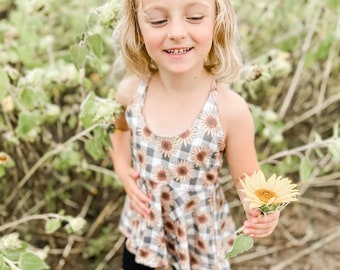 Fall sunflower Brielle top